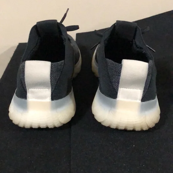 Adidas Pureboost Trainer. - Picture 4 of 7